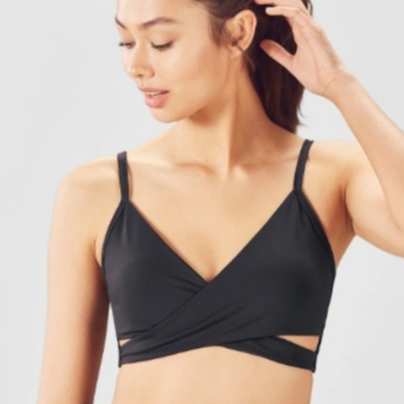 Fabletics Other - FABLETICS TAMMY SPORTS BRA BLACK USED TWICE MED